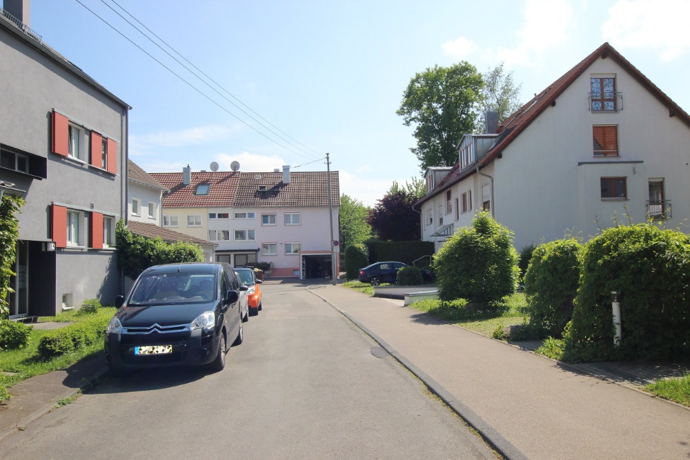 Ansicht Straße Wohnung kaufen Stuttgart-Plieningen