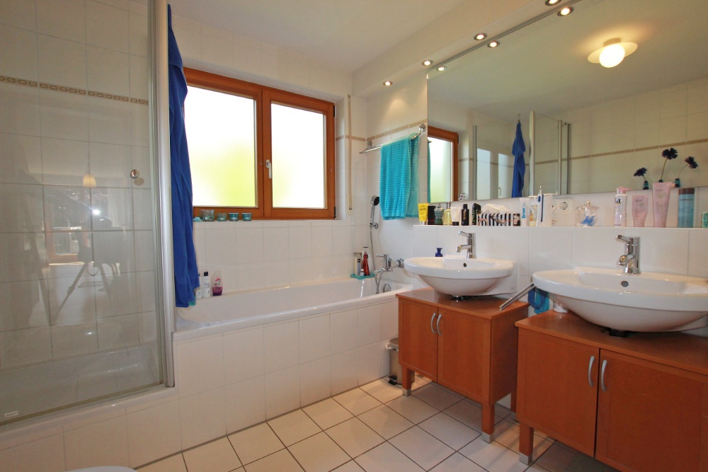 Tageslichtbad Wohnung kaufen Stuttgart-Plieningen