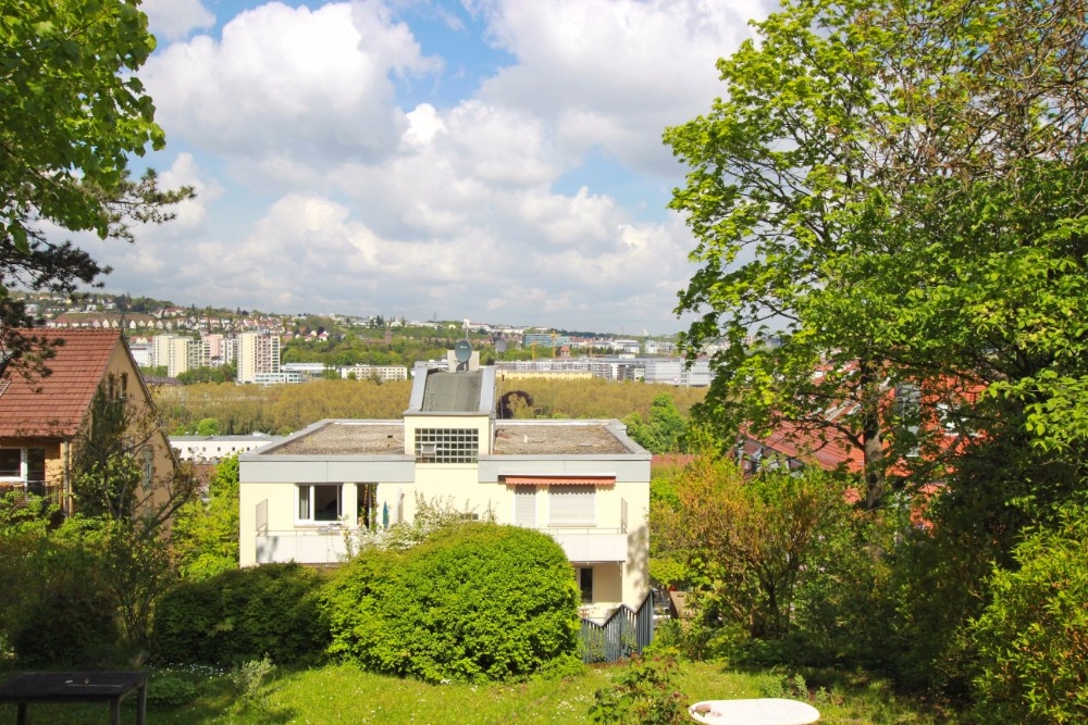 Ausblick vom Gartenbereich Wohnung kaufen Stuttgart