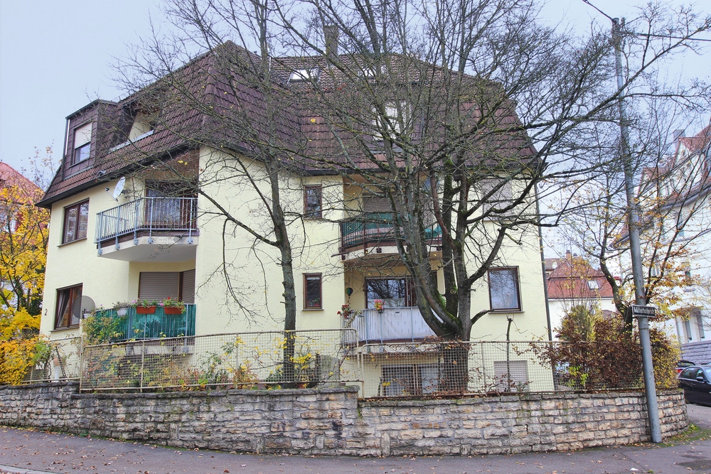 Hausansicht Wohnung kaufen Stuttgart-Zuffenhausen