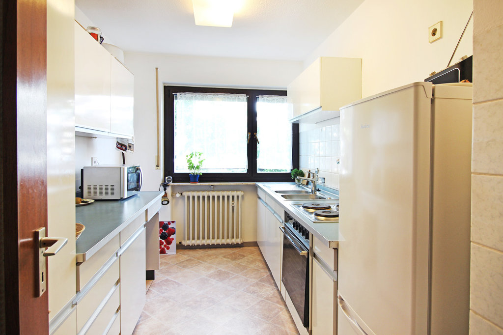 OG: 2-Zimmer-Wohnung: Küche  Haus kaufen Stuttgart-Möhringen